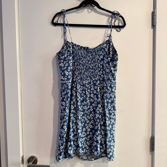 Reformation Presley Mini Dress Blue Floral Tie Strap Smocked Back Zip Sz 12 - Picture 7 of 7
